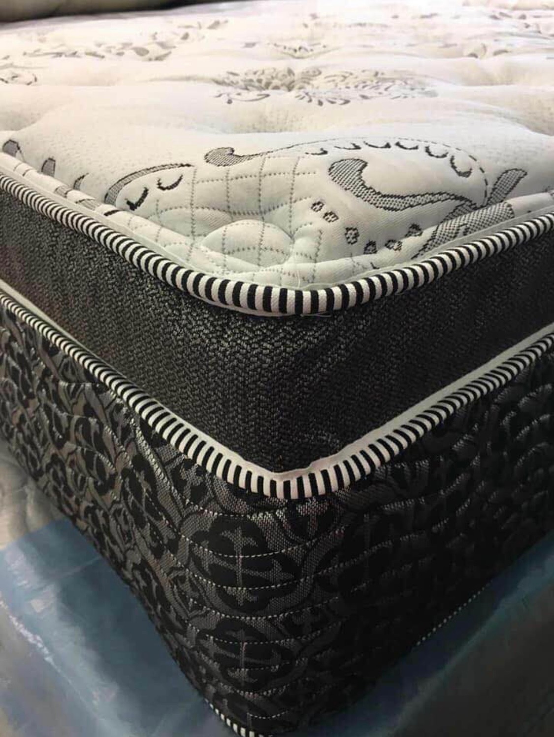 innerspring mattress with black pattern